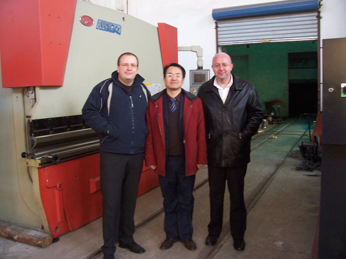 greece hydraulic press brake customers