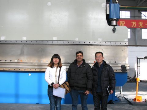 india hydraulic press brake customer